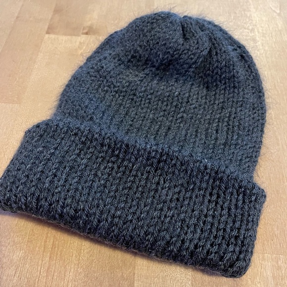 Beanie Crocheted Handmade Dark Grey Gray Woven Knit Toboggan Crochet Soft Unisex - Picture 8 of 14